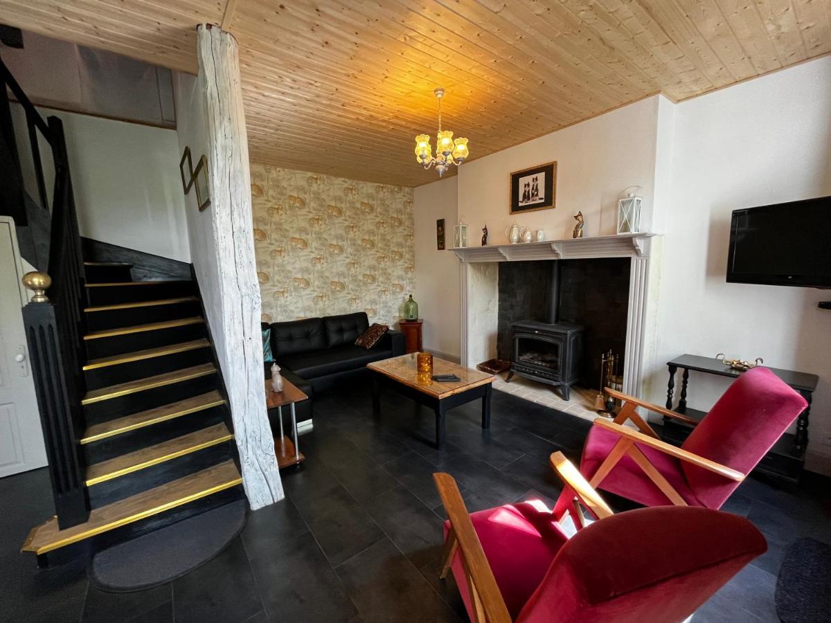 Le gîte de Lucas Peyrillac-et-Millac Extérieur photo